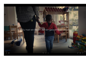 Screenshot aus Film: Schriftzug: du hast ein Recht auf ein gewaltfreies Leben