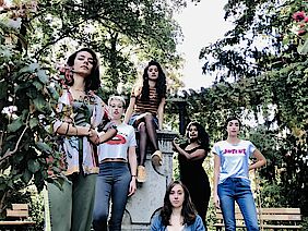 Foto Backgroundsängerinnen im Video: say yes to yourself